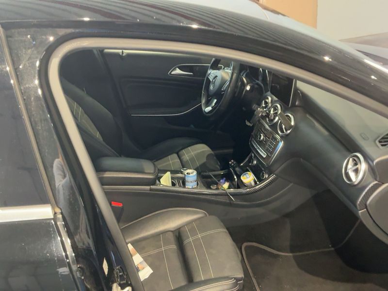Mercedes-Benz A-Klasse A 180 BlueEfficiency Urban — zdjęcie 11