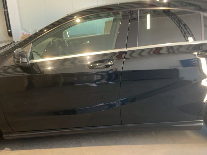 Mercedes-Benz A-Klasse A 180 BlueEfficiency Urban — zdjęcie 4