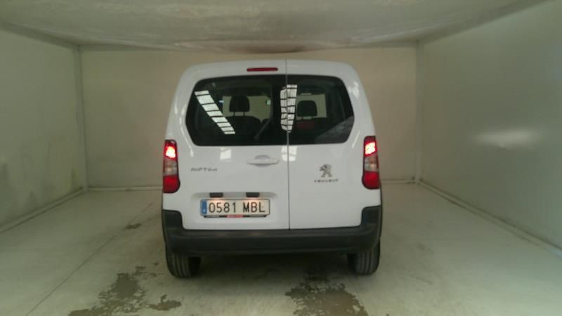 Peugeot Rifter 1.5 Blue-HDi Active Pack L1 — zdjęcie 3