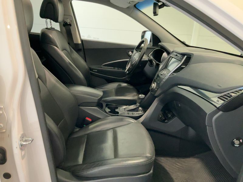 Hyundai Santa Fe 2.2 CRDi Style 4WD — zdjęcie 11