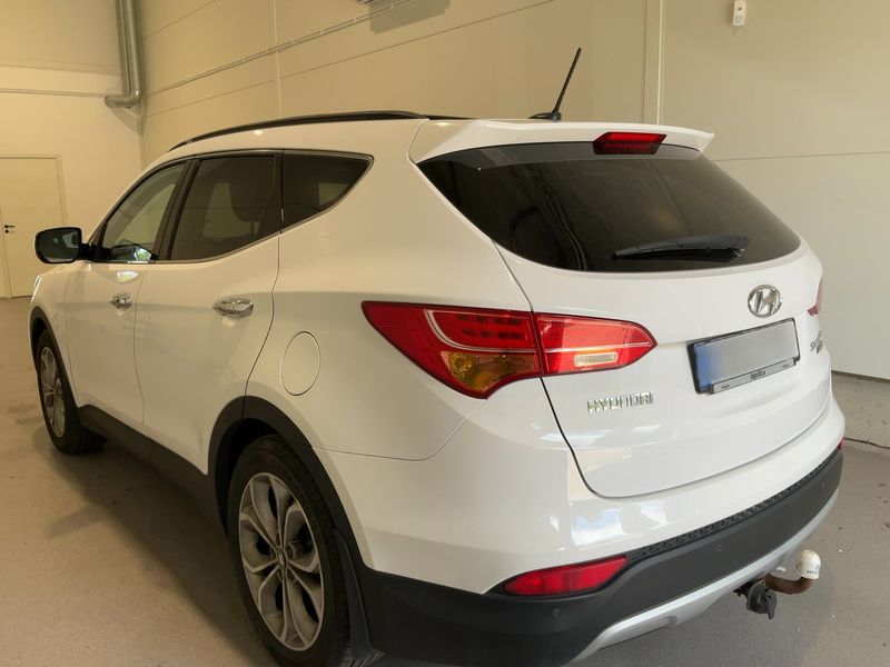 Hyundai Santa Fe 2.2 CRDi Style 4WD — zdjęcie 3