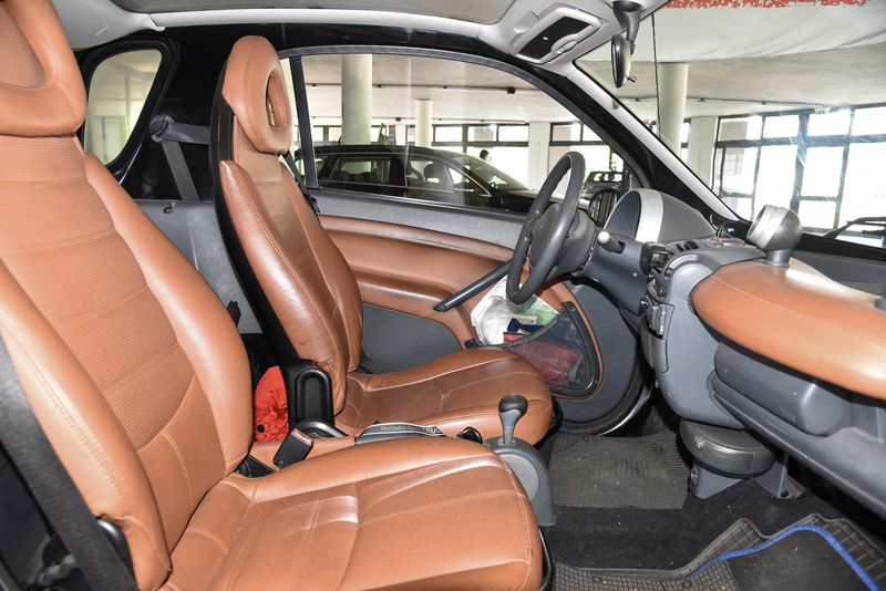 Smart fortwo 0.8 CDI Pure — zdjęcie 13