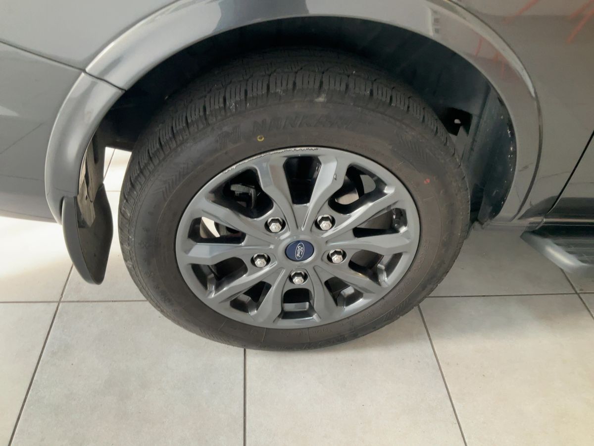 Ford Tourneo 2022 — photo 10
