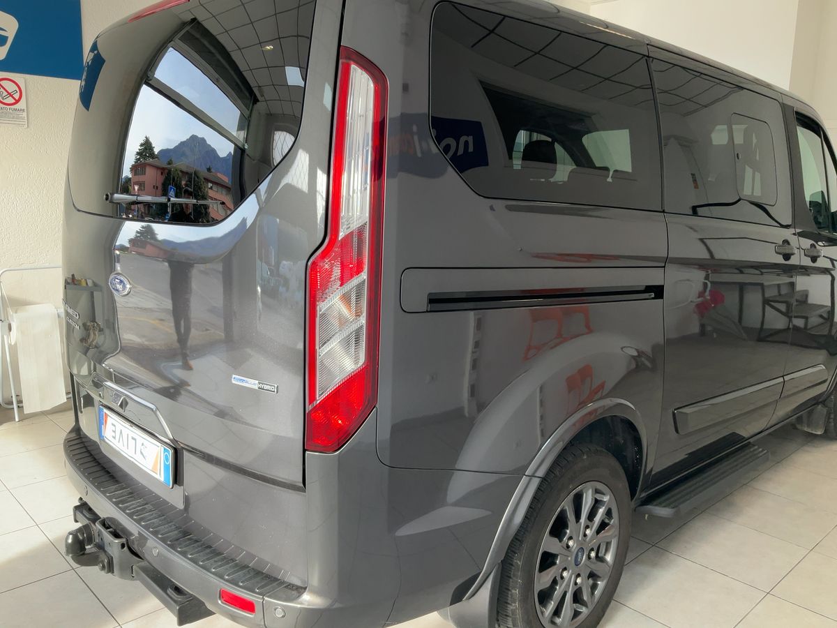 Ford Tourneo 2022 — photo 9