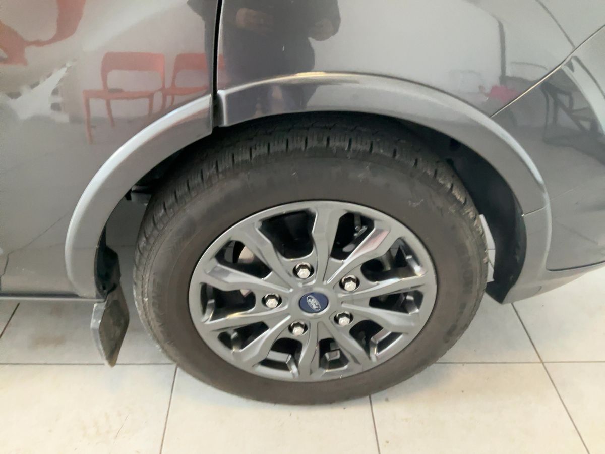 Ford Tourneo 2022 — photo 12
