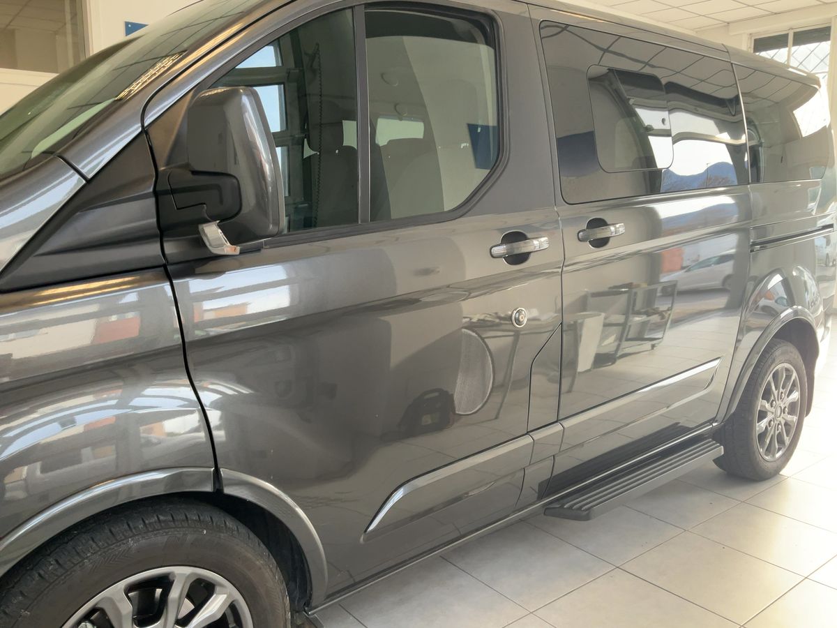 Ford Tourneo 2022 — photo 5