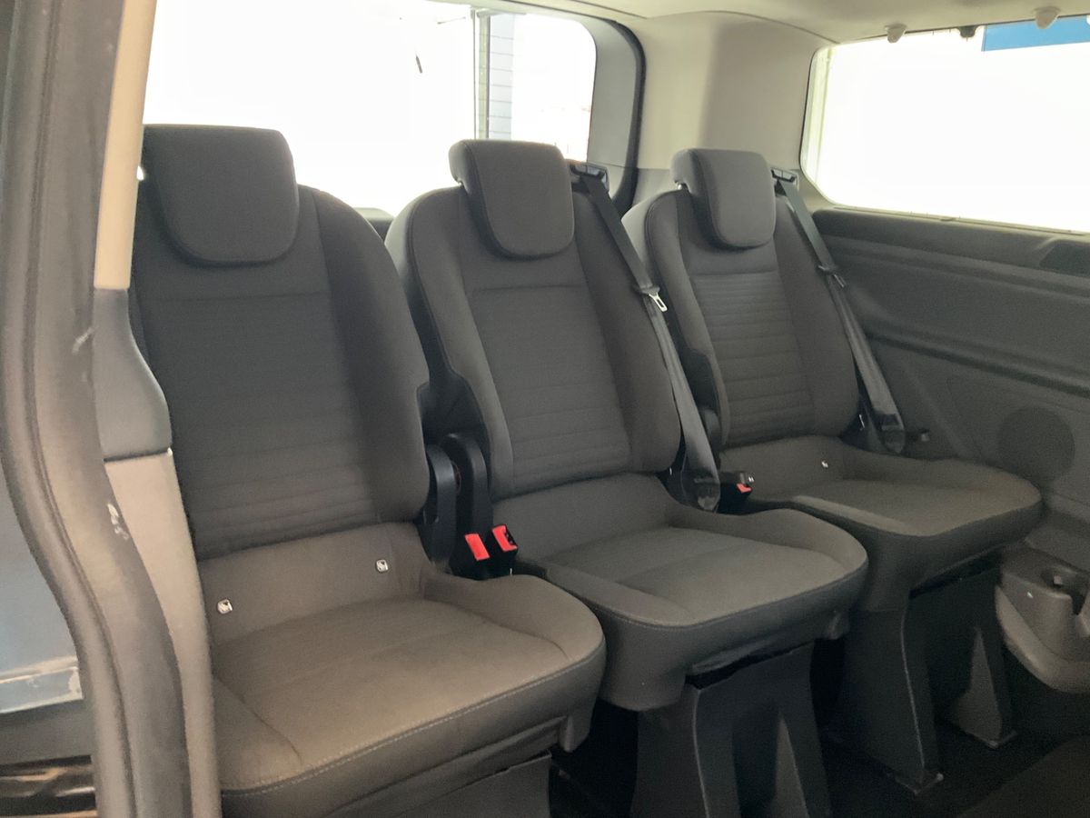 Ford Tourneo 2022 — photo 23