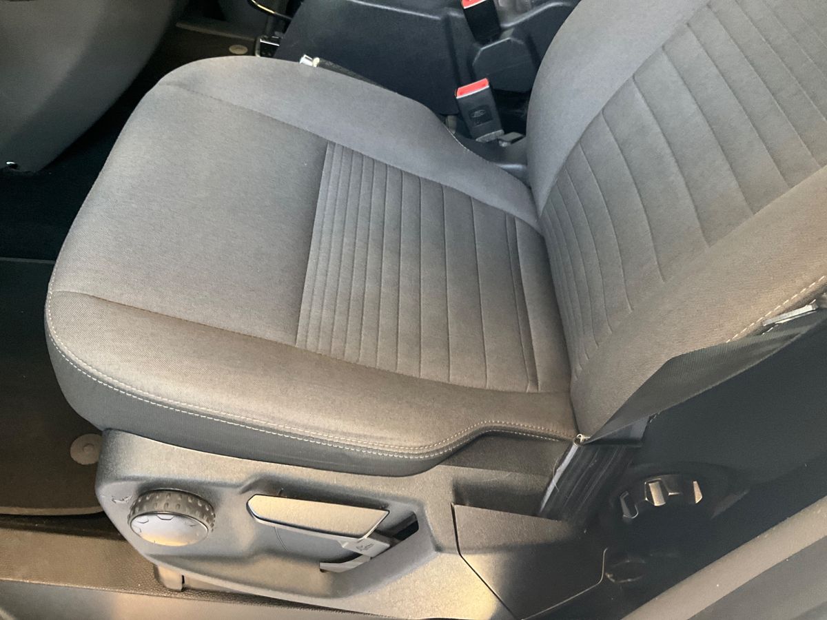 Ford Tourneo 2022 — photo 3
