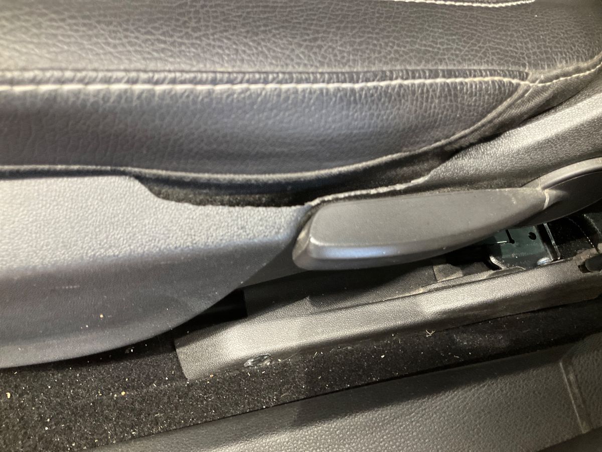 Opel Astra 2016 — photo 26