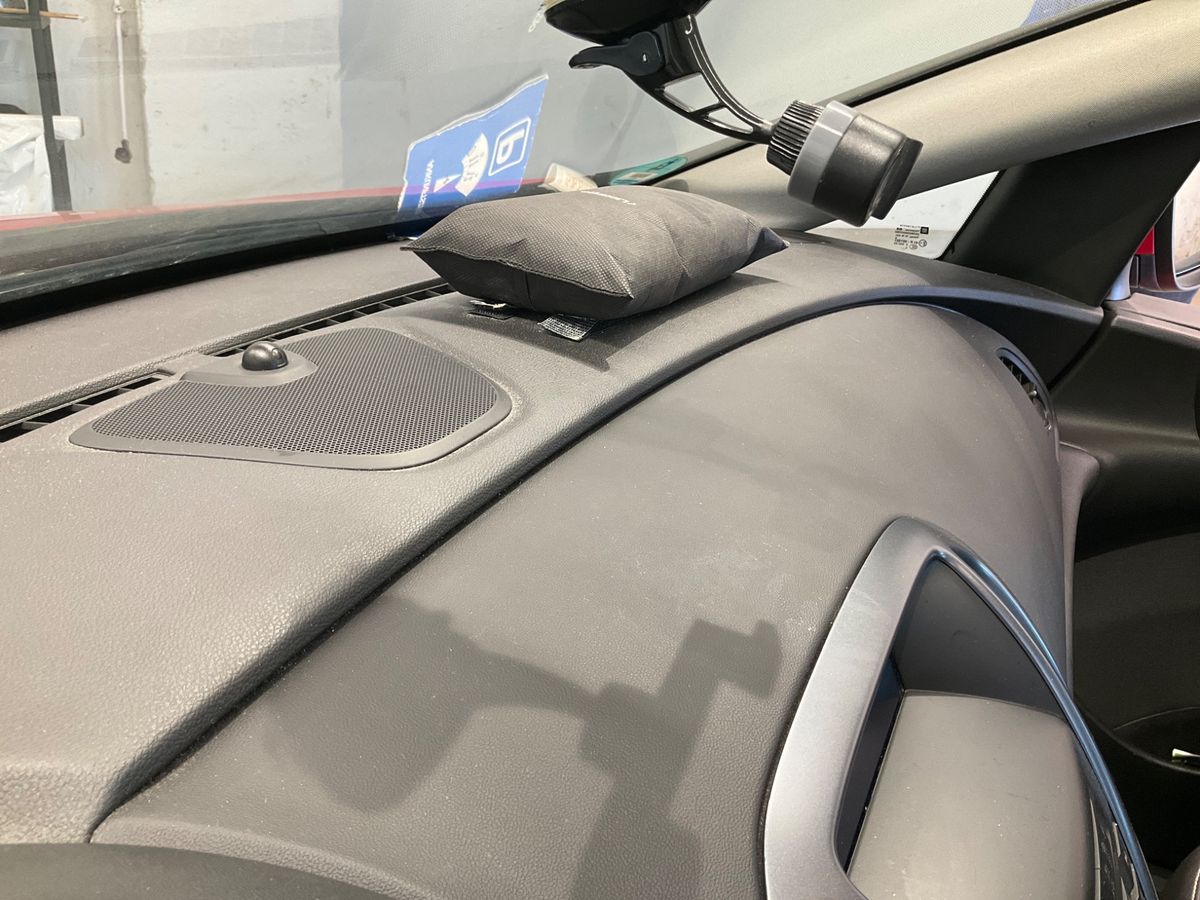 Opel Astra 2016 — photo 29