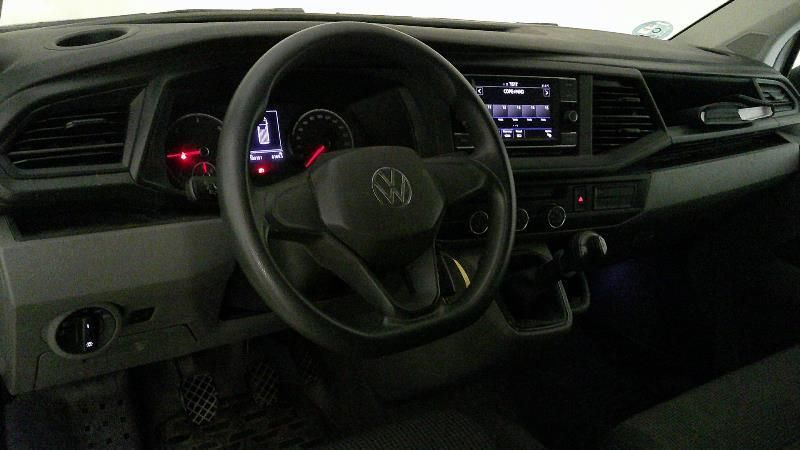 Volkswagen T6 Transporter 2.0 TDI Kasten FWD — zdjęcie 10
