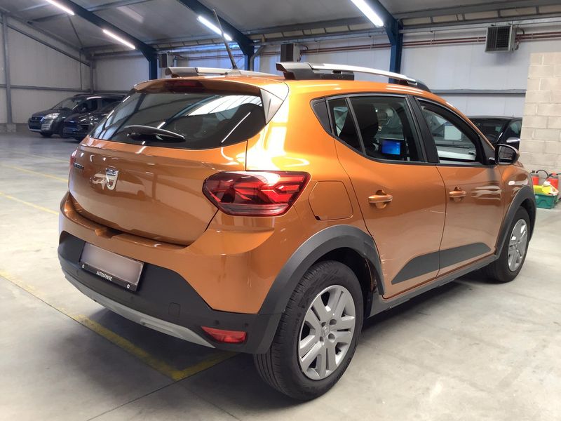 Dacia Sandero 1.0 TCe Stepway Comfort — zdjęcie 6