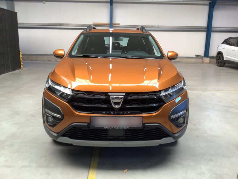 Dacia Sandero 1.0 TCe Stepway Comfort — zdjęcie 9