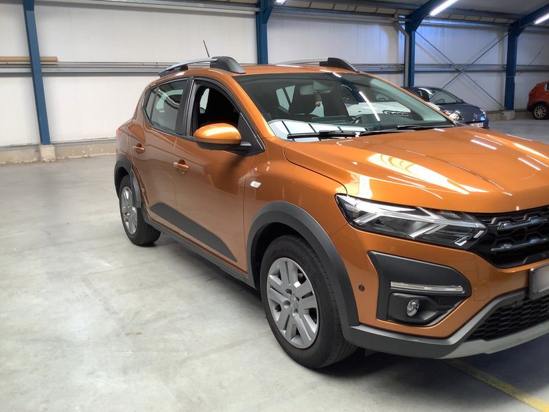 Dacia Sandero 1.0 TCe Stepway Comfort — zdjęcie 8