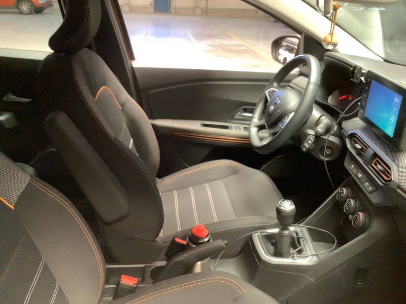 Dacia Sandero 1.0 TCe Stepway Comfort — zdjęcie 11