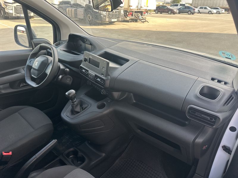 Peugeot Rifter 1.5 Blue-HDi Active L1 — zdjęcie 11