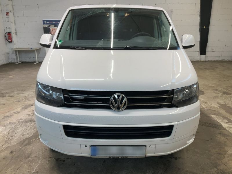 Volkswagen T5 Multivan 2.0 TDI BlueMotion Tech — zdjęcie 9