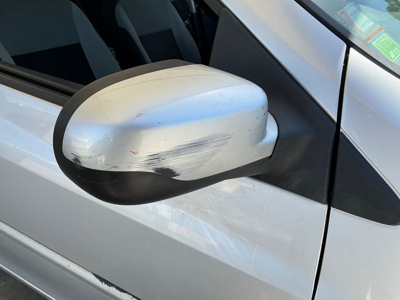 Renault Clio 1.5 dCi Expression 2011 – снимка 23