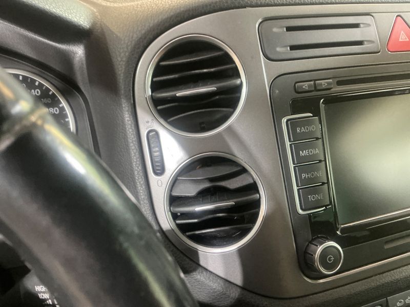 Volkswagen Tiguan 2.0 TSI Sport & Style 4Motion 2008 – снимка 25