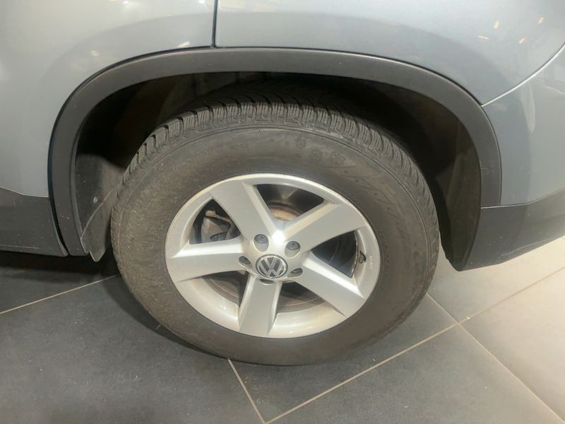 Volkswagen Tiguan 2.0 TSI Sport & Style 4Motion 2008 – снимка 5