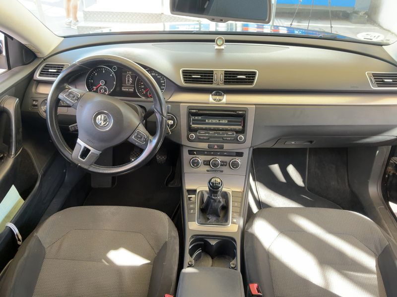 Volkswagen Passat 2.0 TDI Advance BlueMotion Tech — zdjęcie 12