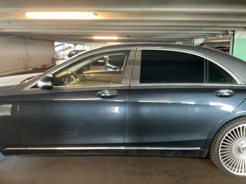 Mercedes-Benz S-Klasse S 500 L 4Matic — zdjęcie 4