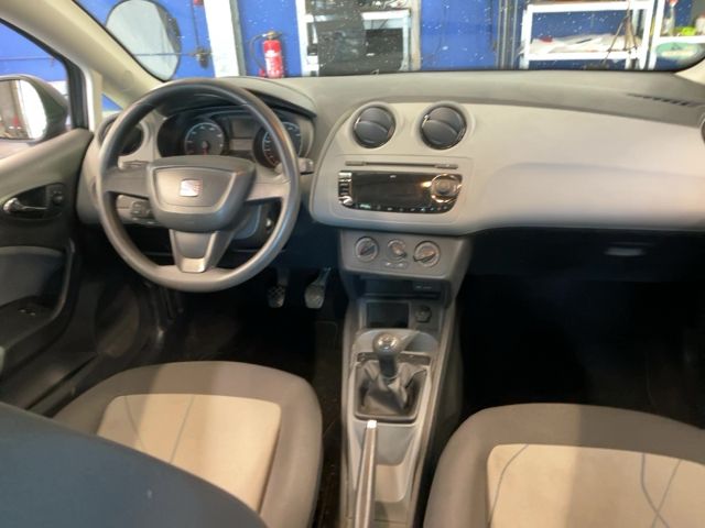 Seat Ibiza 1.2 Reference — zdjęcie 12