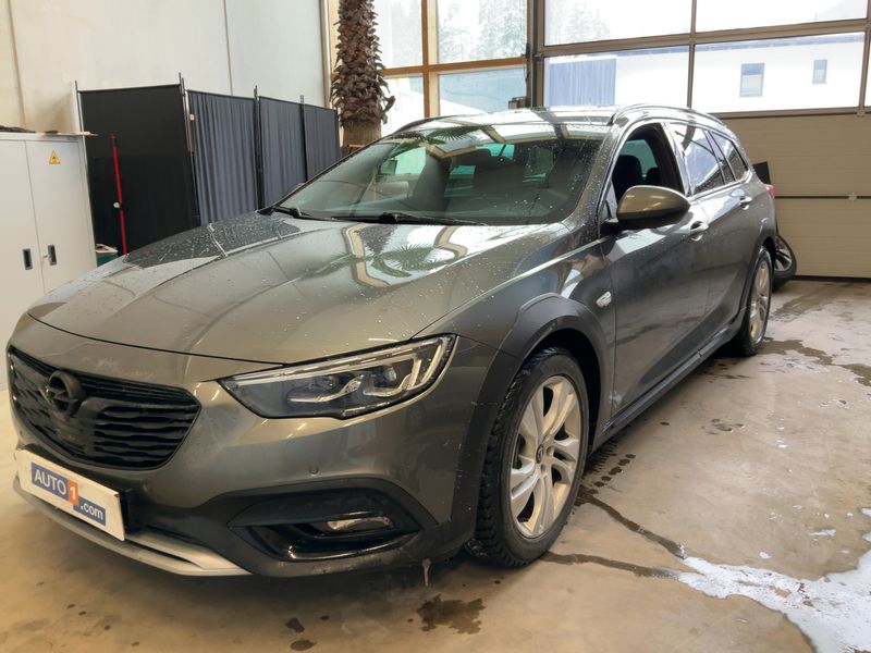 Opel Insignia Country Tourer 2.0 CDTI Basis 4x4 — zdjęcie 1