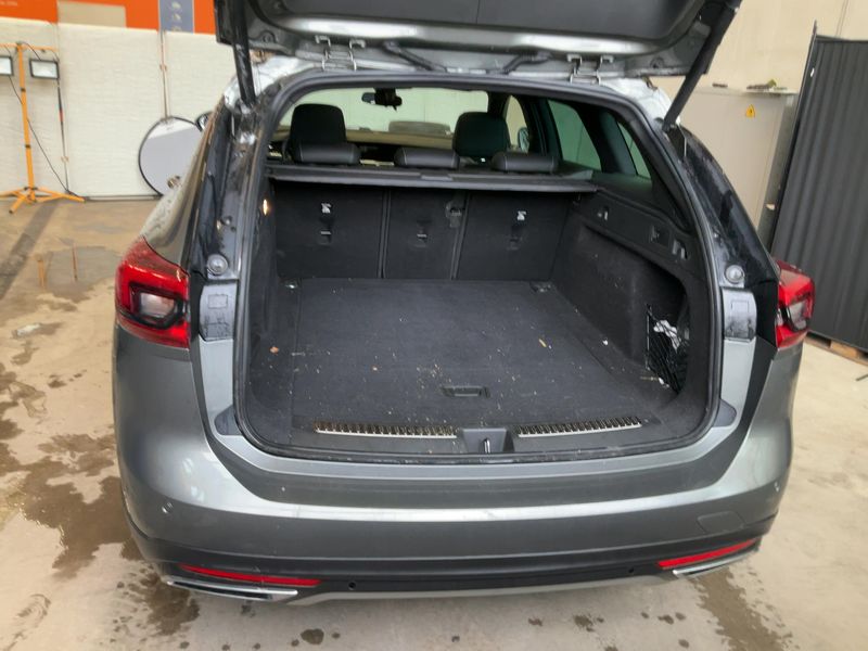 Opel Insignia Country Tourer 2.0 CDTI Basis 4x4 — zdjęcie 10