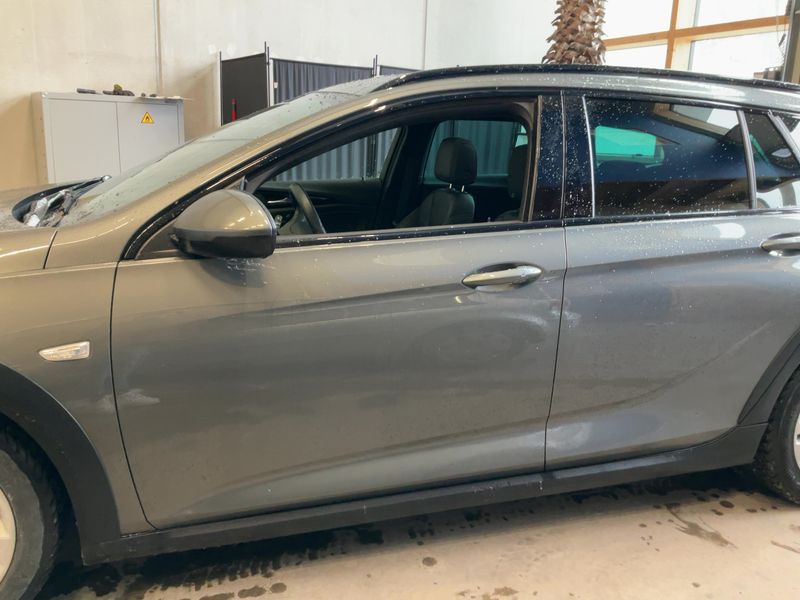 Opel Insignia Country Tourer 2.0 CDTI Basis 4x4 — zdjęcie 4