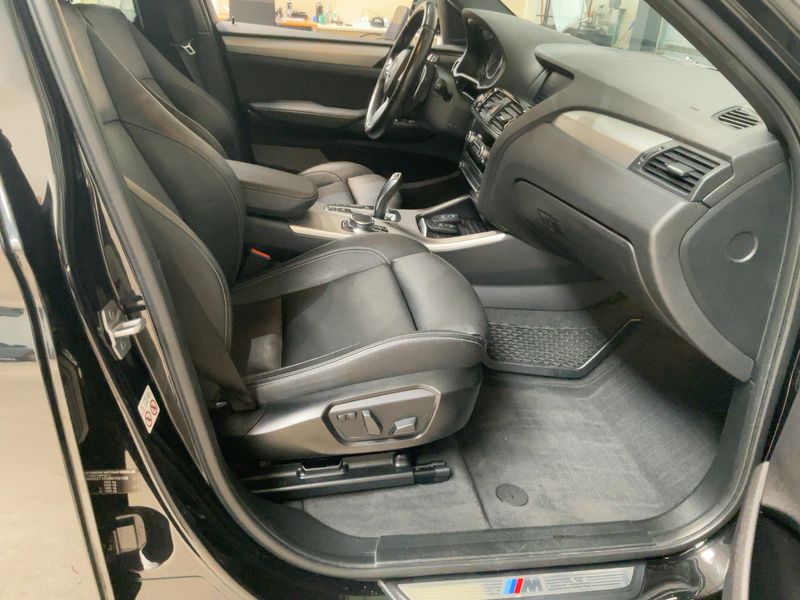 BMW X4 xDrive 20d Sport — zdjęcie 11