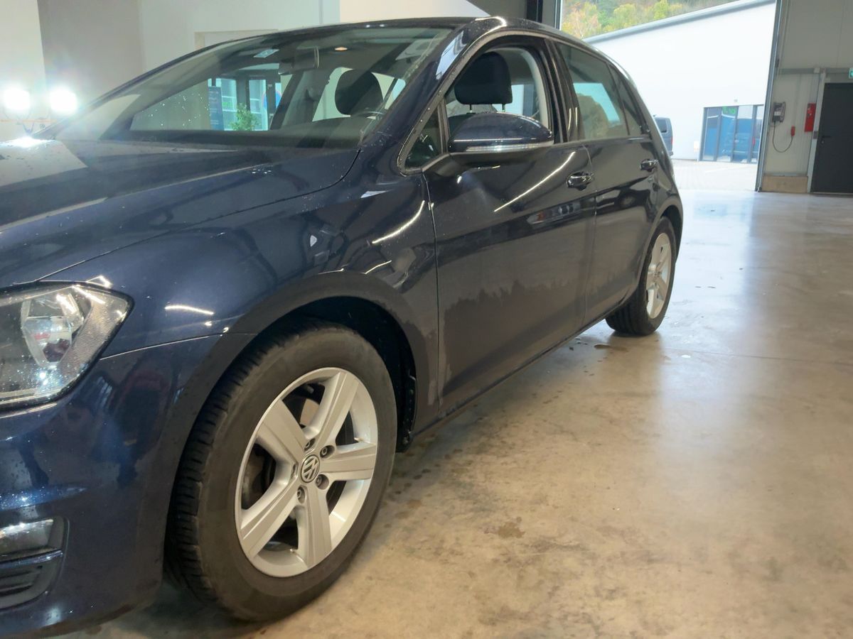 Volkswagen Golf VII 1.2 TSI Comfortline BlueMotion Tech