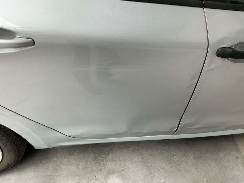 Peugeot 208 1.6 Blue-HDi Active 2015 – снимка 24