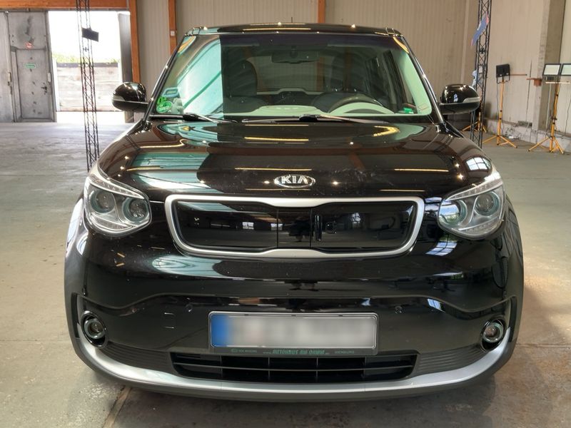 Kia Soul electric drive 81 kW EV — zdjęcie 9