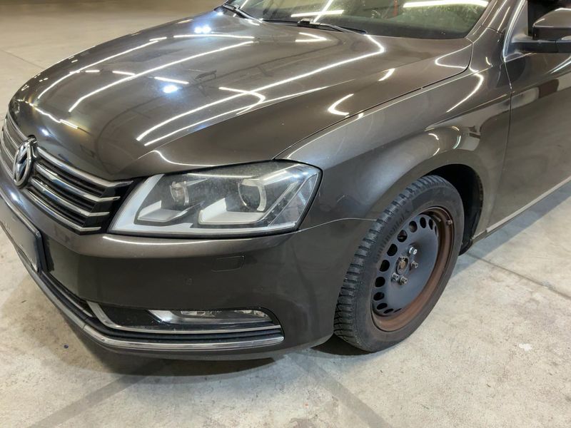 Volkswagen Passat 2.0 TDI Exclusive BlueMotion Tech — zdjęcie 2