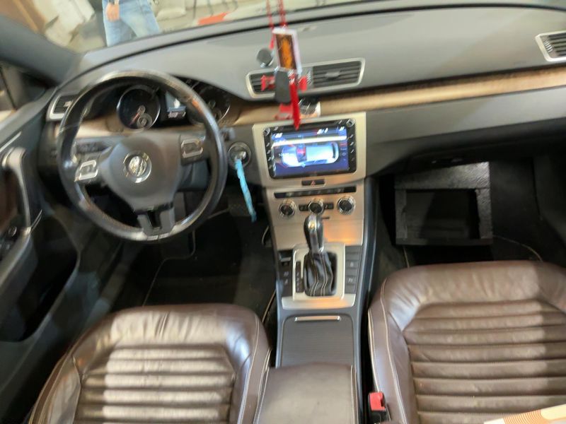 Volkswagen Passat 2.0 TDI Exclusive BlueMotion Tech — zdjęcie 12