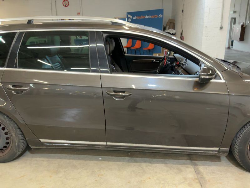Volkswagen Passat 2.0 TDI Exclusive BlueMotion Tech — zdjęcie 7