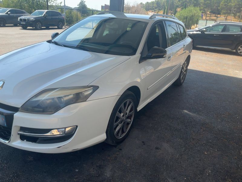 Renault Laguna 1.5 dCi Limited — zdjęcie 2