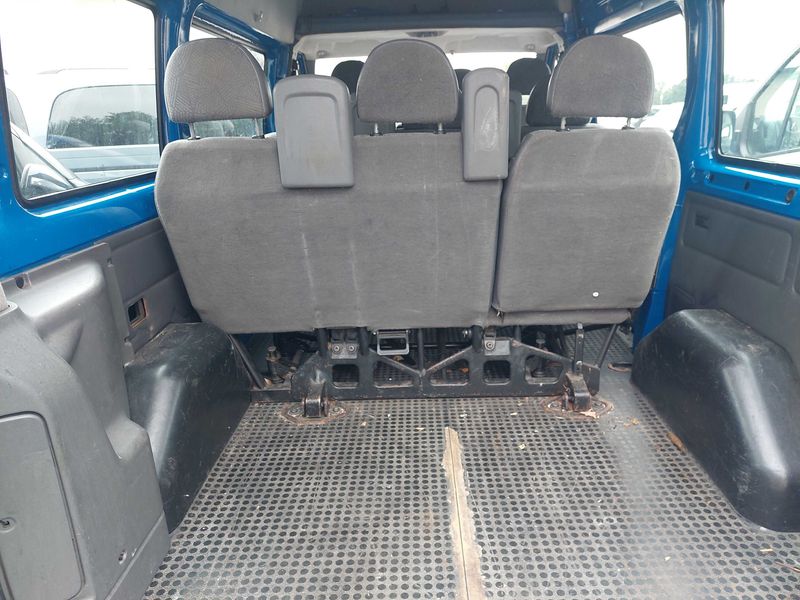 Ford Transit 2.0 TD FT 300 Mittel — zdjęcie 9