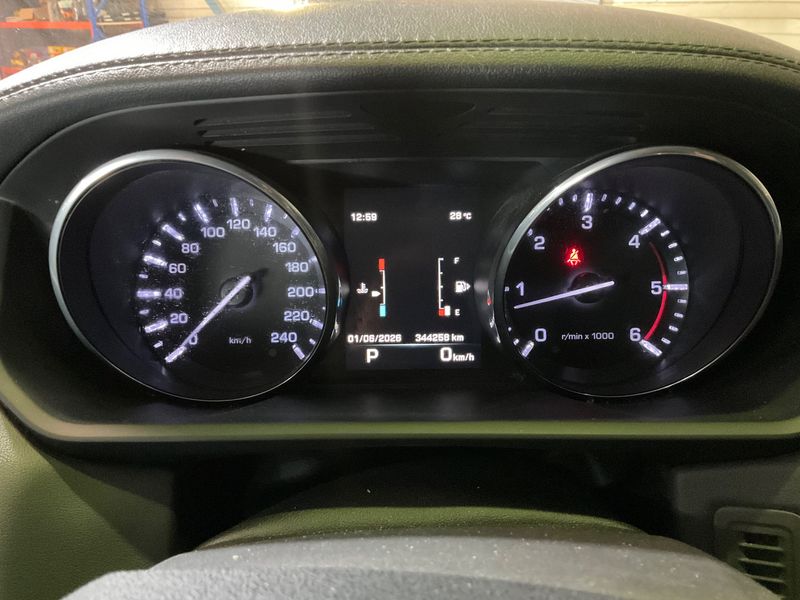 Land Rover Range Rover Sport 3.0 TD V6 HSE — zdjęcie 13