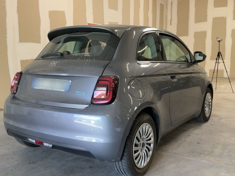 Fiat 500e electric drive 70 kW Action — zdjęcie 6