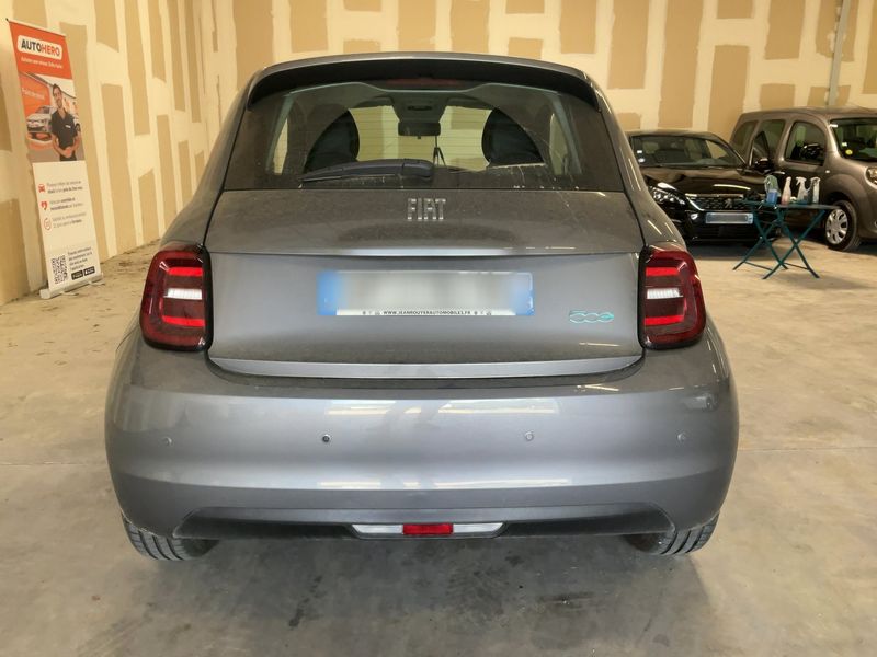 Fiat 500e electric drive 70 kW Action — zdjęcie 5
