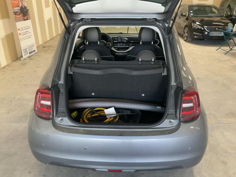 Fiat 500e electric drive 70 kW Action — zdjęcie 10
