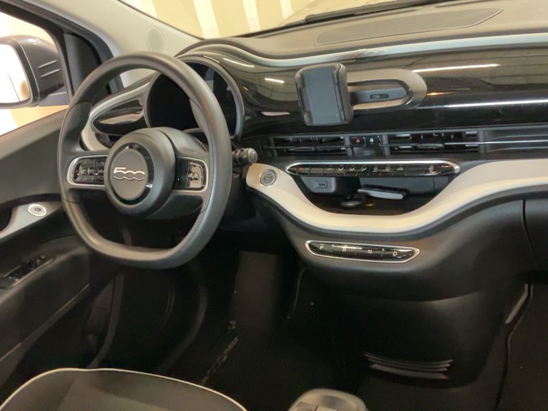 Fiat 500e electric drive 70 kW Action — zdjęcie 12