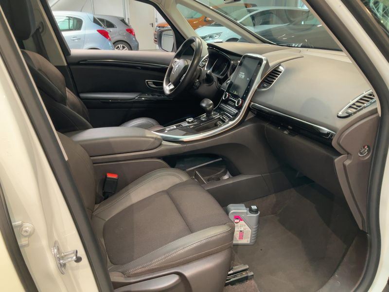 Renault Espace 1.6 dCi Energy Intens — zdjęcie 11
