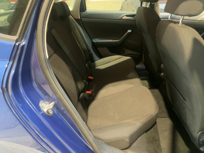Volkswagen Polo 1.6 TDI Lounge Business — zdjęcie 14