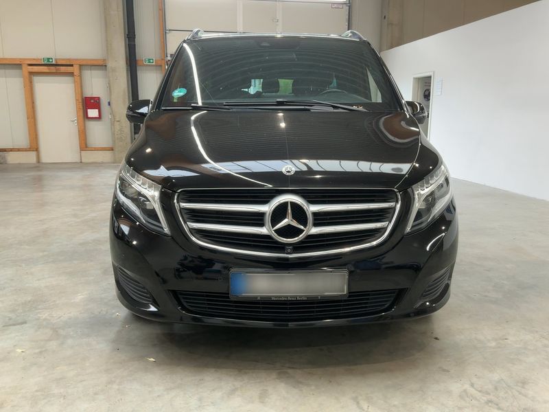 Mercedes-Benz V-Klasse V 250 d extralang BlueTEC Avantgarde Edition — zdjęcie 9