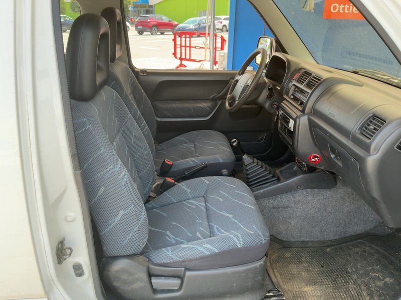 Suzuki Jimny 1.3 Classic 2003 – снимка 16