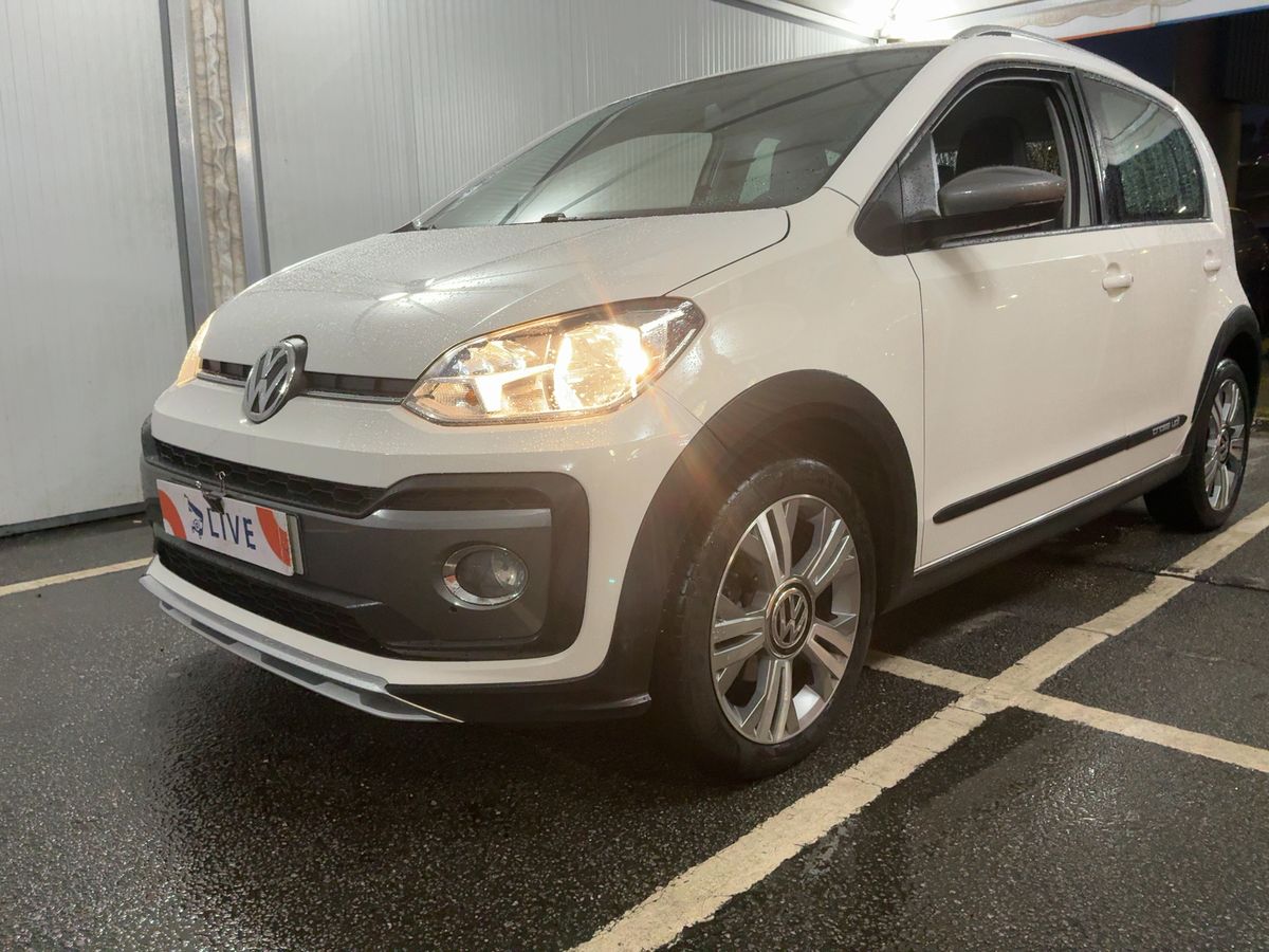 Volkswagen up! 1.0 Cross up! BlueMotion
