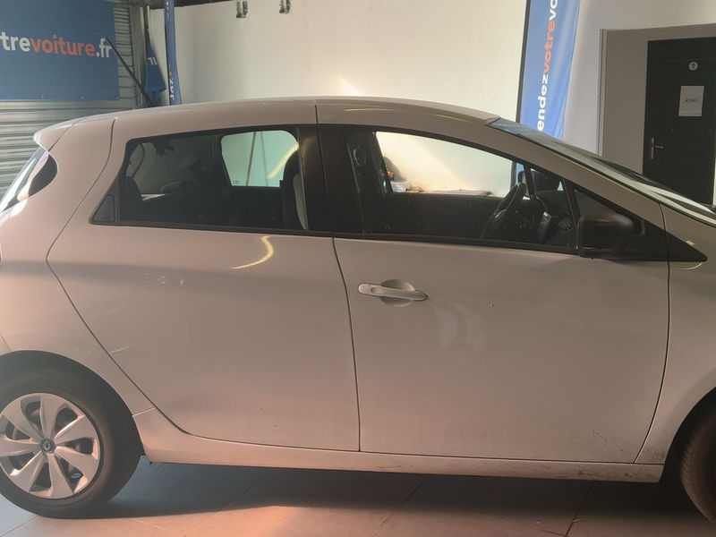 Renault Zoe electric drive 51 kW Life — zdjęcie 7